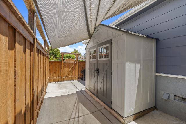 4502 Vista St, San Diego, CA 92116