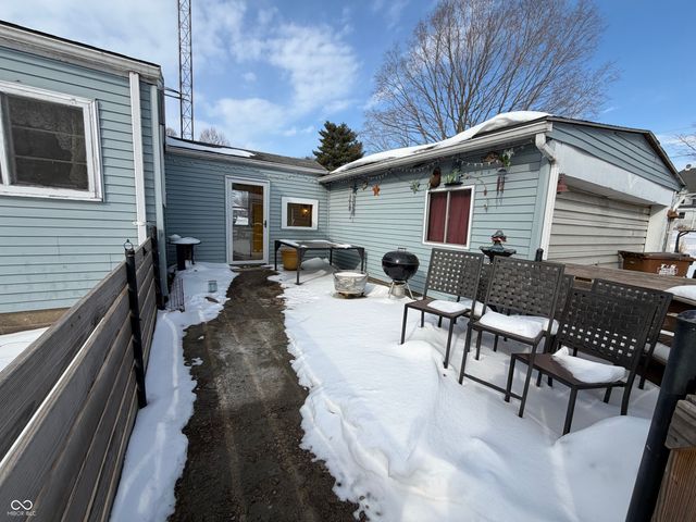 202 N Murphy Street, Hillsboro, IN 47949