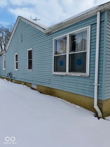 202 N Murphy Street, Hillsboro, IN 47949