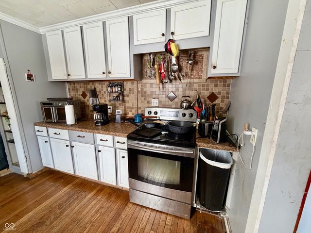 202 N Murphy Street, Hillsboro, IN 47949