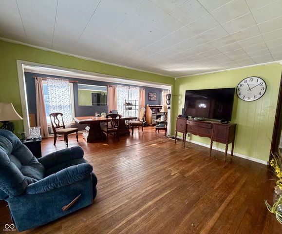 202 N Murphy Street, Hillsboro, IN 47949