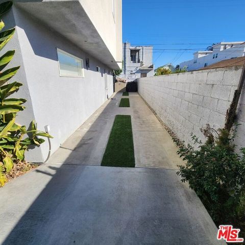 2406 S Dunsmuir Avenue, Los Angeles, CA 90016