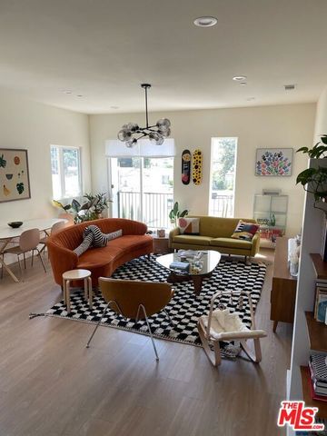 2406 S Dunsmuir Avenue, Los Angeles, CA 90016