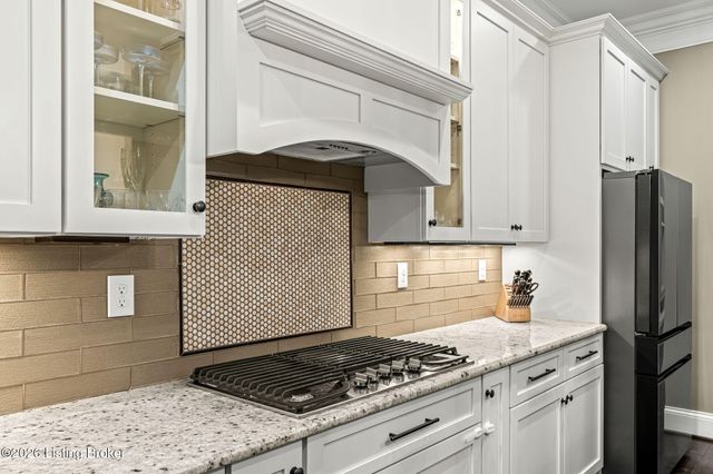 10803 Jimson St, Prospect, KY 40059