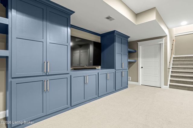 10803 Jimson St, Prospect, KY 40059