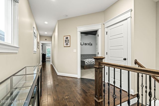 10803 Jimson St, Prospect, KY 40059