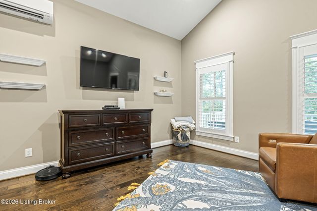 10803 Jimson St, Prospect, KY 40059