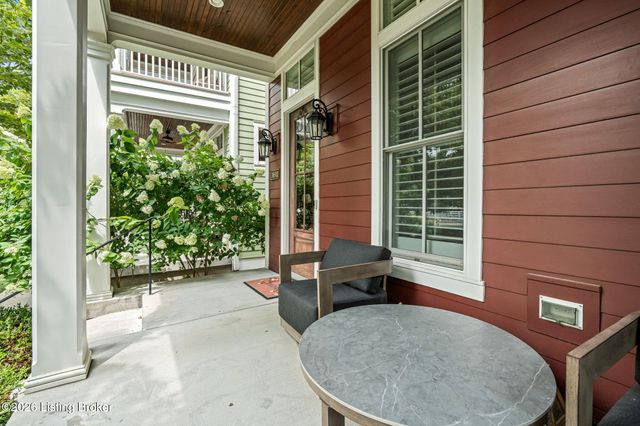 10803 Jimson St, Prospect, KY 40059