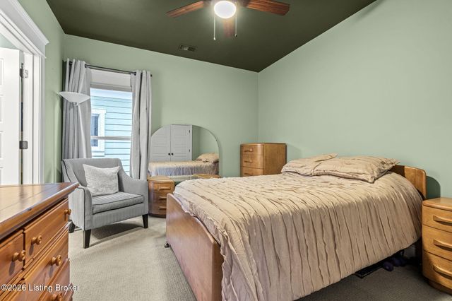 10803 Jimson St, Prospect, KY 40059