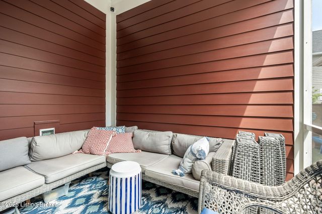 10803 Jimson St, Prospect, KY 40059