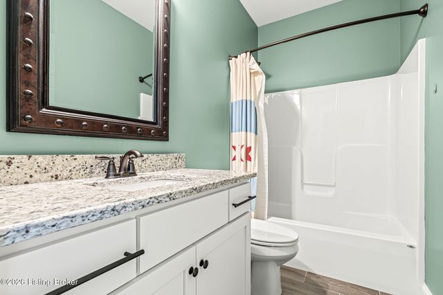 10803 Jimson St, Prospect, KY 40059