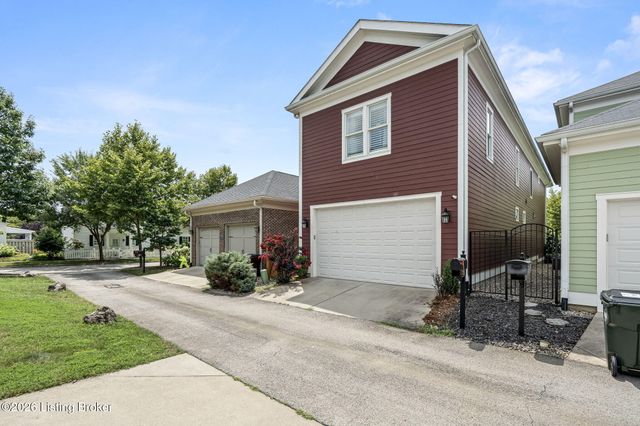 10803 Jimson St, Prospect, KY 40059