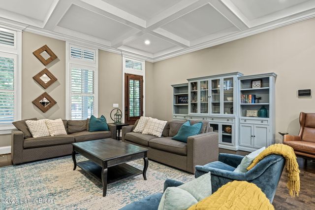 10803 Jimson St, Prospect, KY 40059