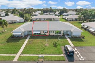 911 Savannas Point Drive Apt B, Fort Pierce, FL 34982