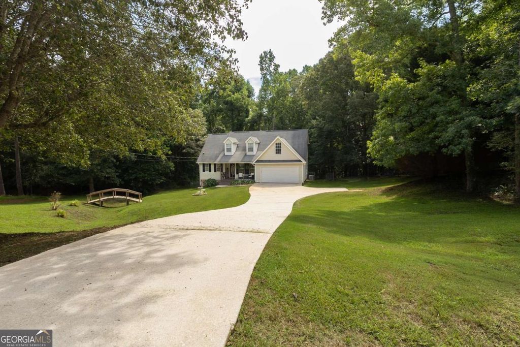 116 Duncans Mill Drive, Locust Grove, GA 30248