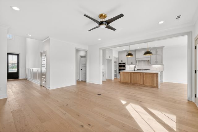 5541 Sinclair St, Murfreesboro, TN 37127