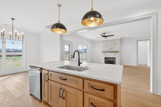 5541 Sinclair St, Murfreesboro, TN 37127