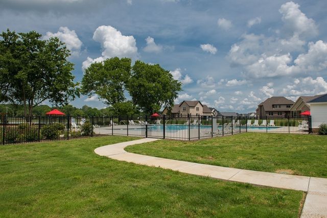5541 Sinclair St, Murfreesboro, TN 37127