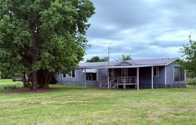 9391 County Road 2514, Eustace, TX 75124