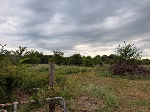 9391 County Road 2514, Eustace, TX 75124