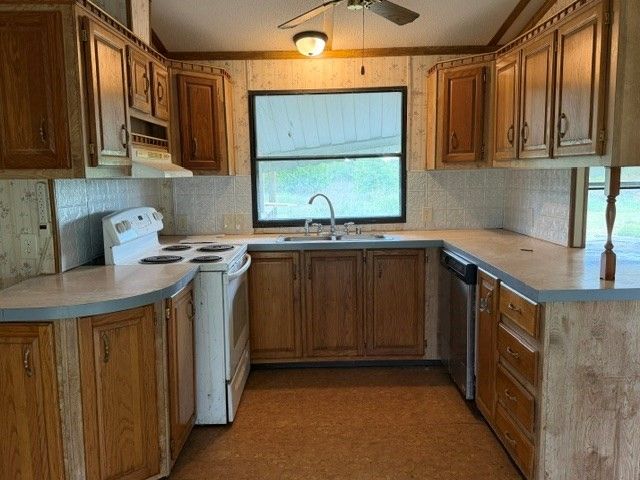9391 County Road 2514, Eustace, TX 75124