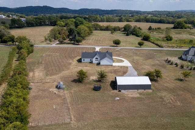 1869 Highway 25, Gallatin, TN 37066