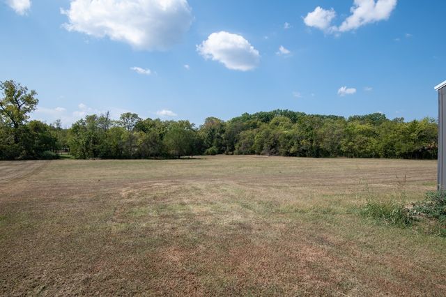 1869 Highway 25, Gallatin, TN 37066