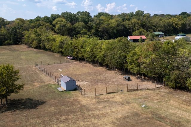 1869 Highway 25, Gallatin, TN 37066