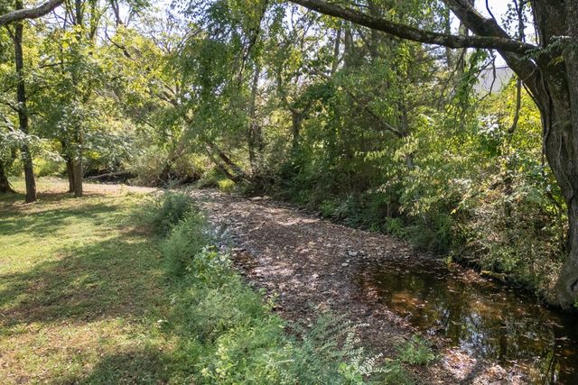 1869 Highway 25, Gallatin, TN 37066