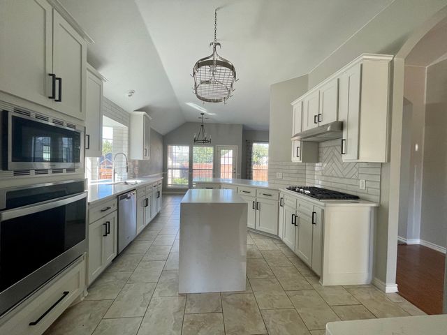 6505 Josephine Drive, Arlington, TX 76017