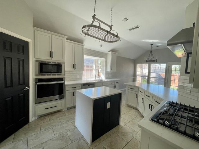 6505 Josephine Drive, Arlington, TX 76017