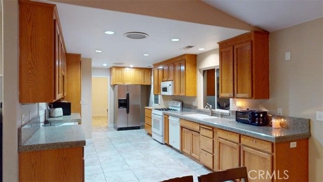 6 Avery Court, Oroville, CA 95965