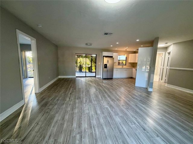 409 McArthur AVE, Lehigh Acres, FL 33936