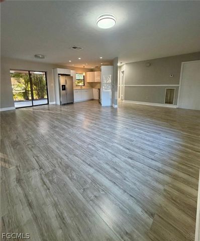 409 McArthur AVE, Lehigh Acres, FL 33936