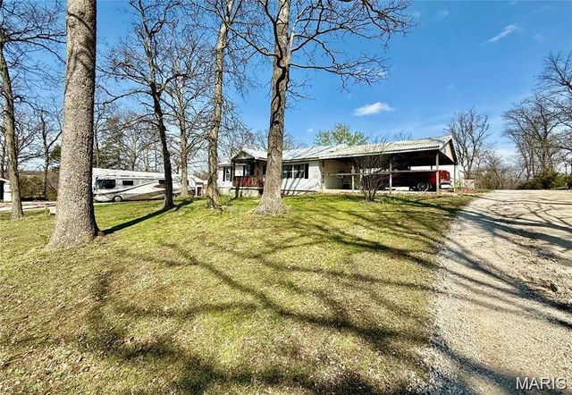 17525 N Service Road, Wright City, MO 63390