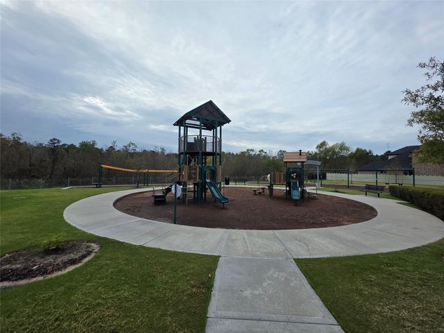 9257 Inland Leather Lane, Conroe, TX 77385