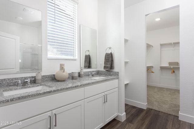 9117 N 181st Avenue 102, Waddell, AZ 85355