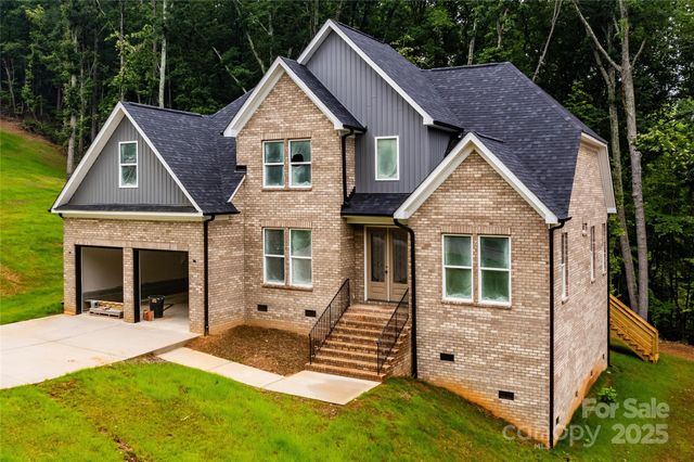 236 Mark Ryan Lane, Dallas, NC 28034