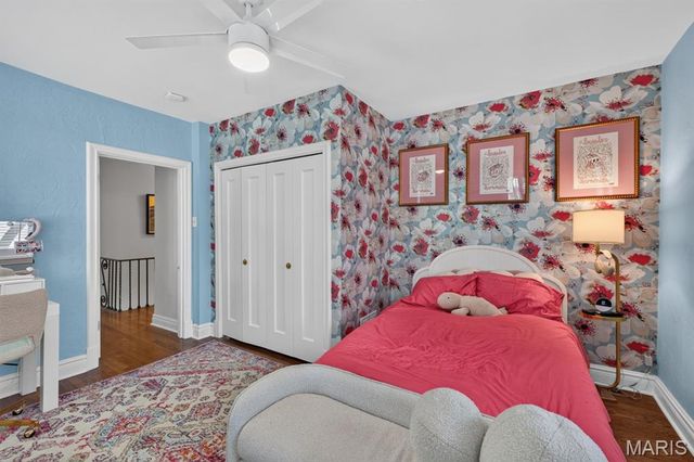 58 Broadview Drive, Clayton, MO 63105