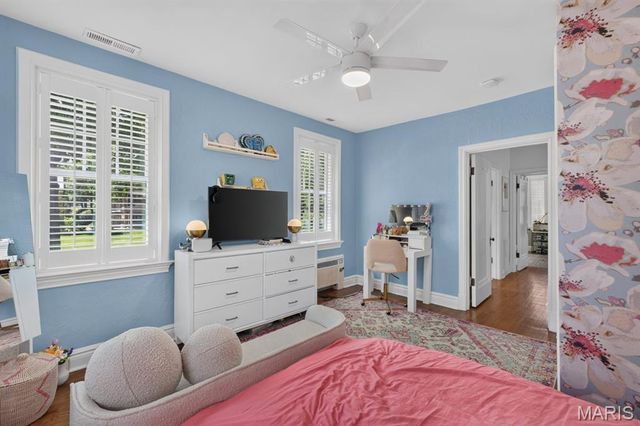 58 Broadview Drive, Clayton, MO 63105