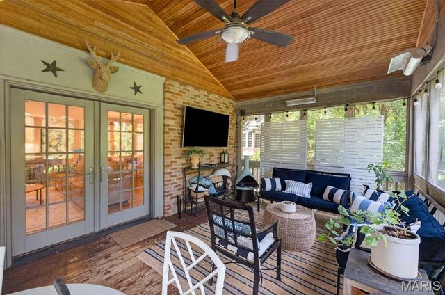 58 Broadview Drive, Clayton, MO 63105