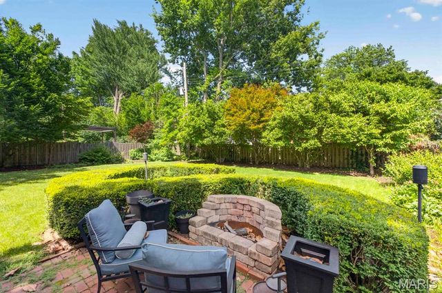 58 Broadview Drive, Clayton, MO 63105
