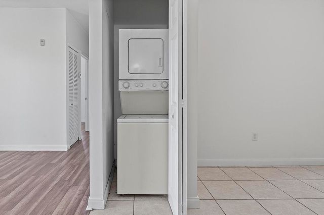 105 2nd Street 3, Lake Park, FL 33403