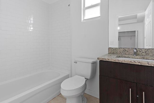 105 2nd Street 3, Lake Park, FL 33403
