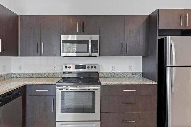 105 2nd Street 3, Lake Park, FL 33403