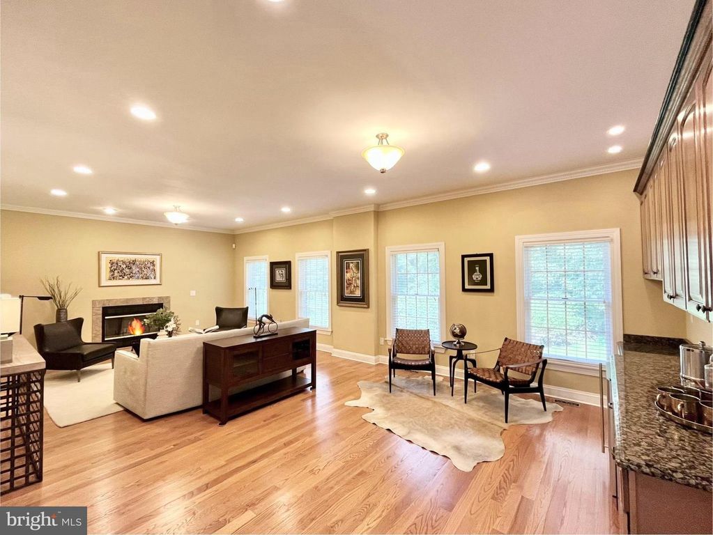 633 STATE RD, Princeton, NJ 08540