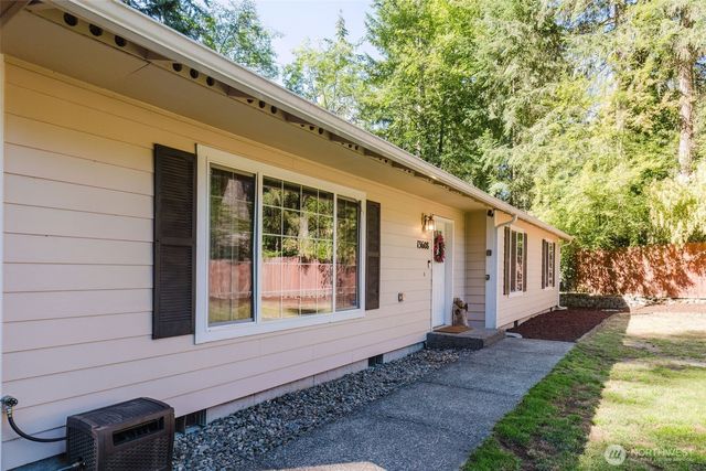 13608 132nd Street Ct NW, Gig Harbor, WA 98329