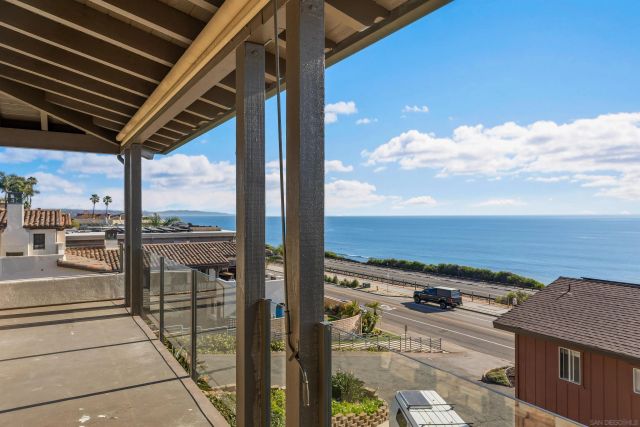 1371 San Elijo Avenue, Cardiff-by-the-sea, CA 92007