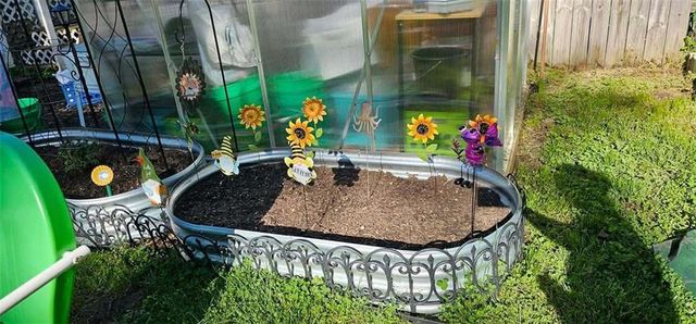 921 NE Locust Drive, Blue Springs, MO 64014