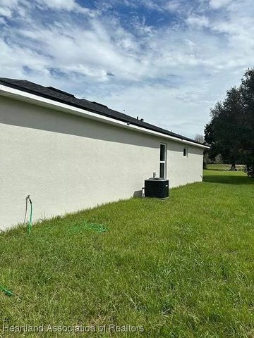 3905 Craig Avenue, Sebring, FL 33870